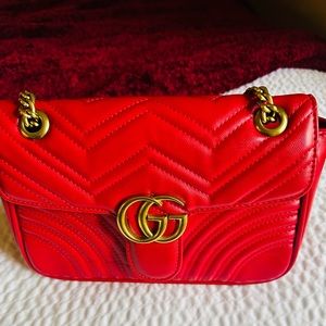 Gucci Cross over Purse